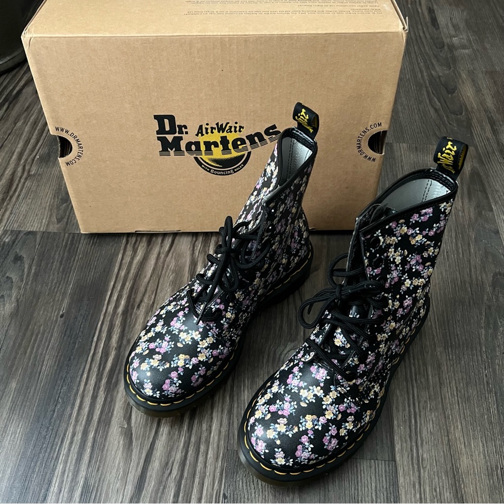 Dr. Martens Black Floral Air Wair Boots - Picture 15 of 15